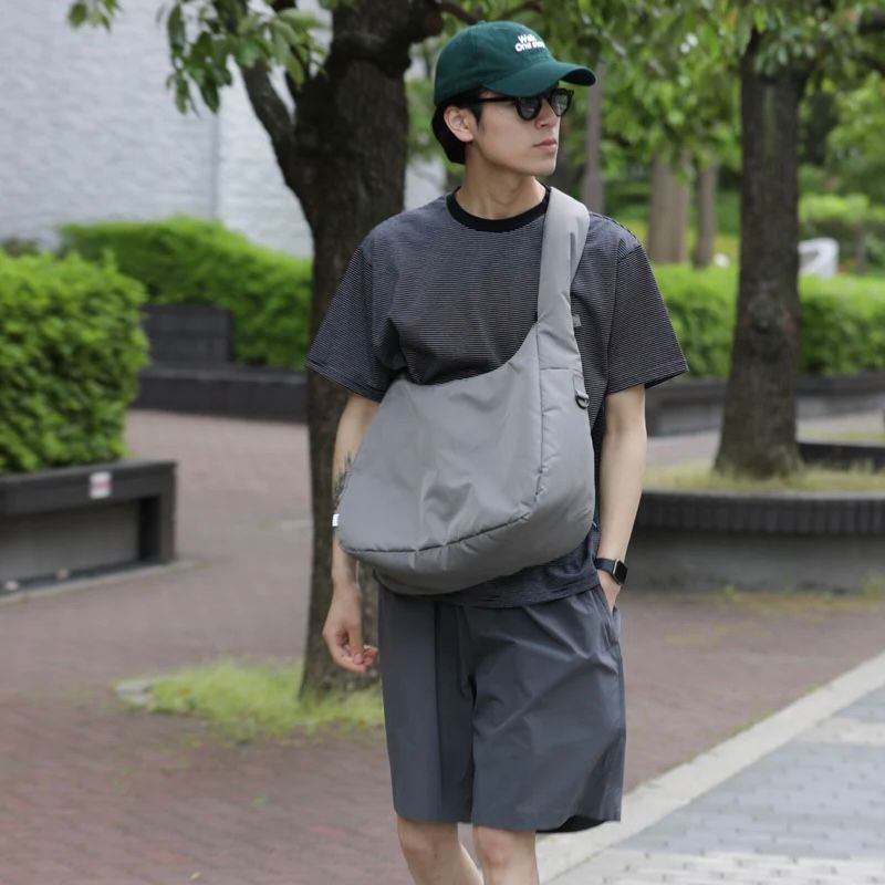 【残り一点】Soft Shell Messenger Bag