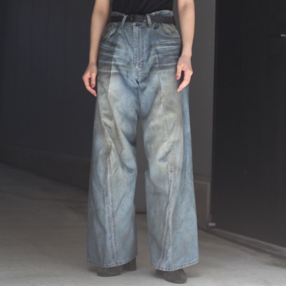【残りわずか】3D Twisted Wide Leg Jeans