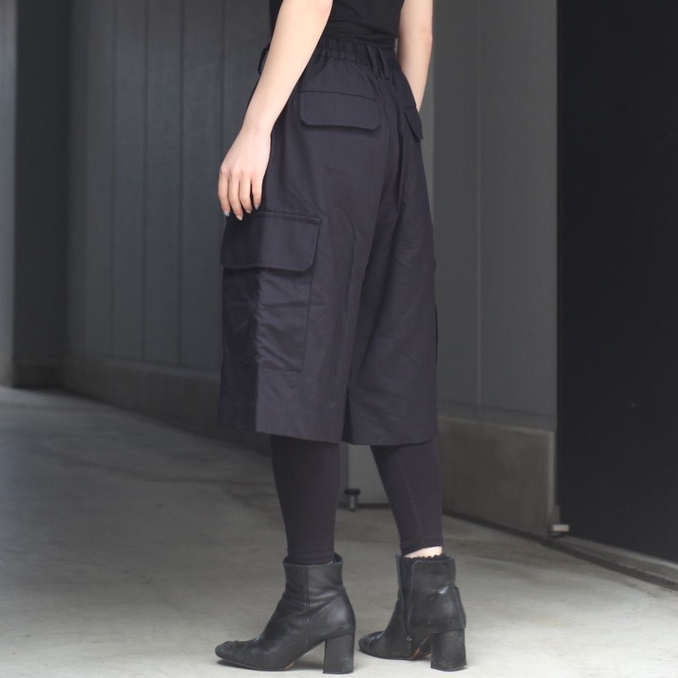【残り一点】Silk Cupro Cargo Short Trousers