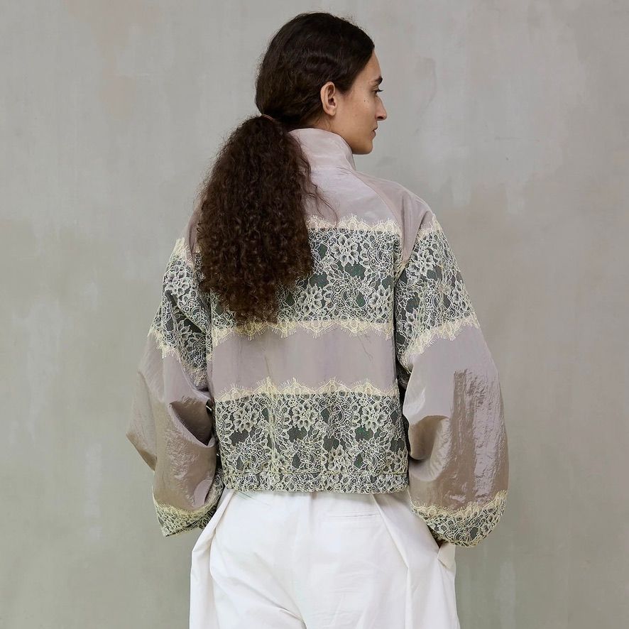 【残り一点】リバーシブルレースブルゾン