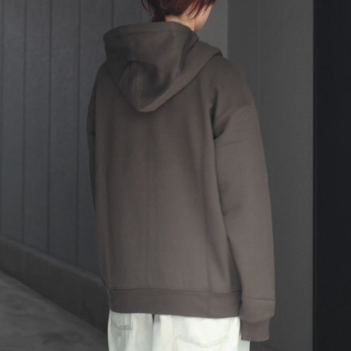 【残りわずか】Classic Blurry Hoodie