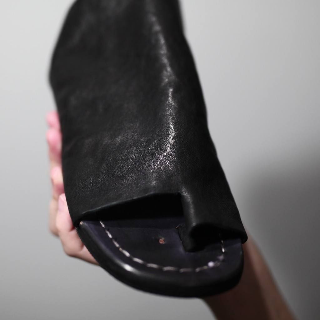 【お取り寄せ注文可能】Thong Sandals(WOMEN)