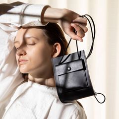 【残りわずか】String Pouch
