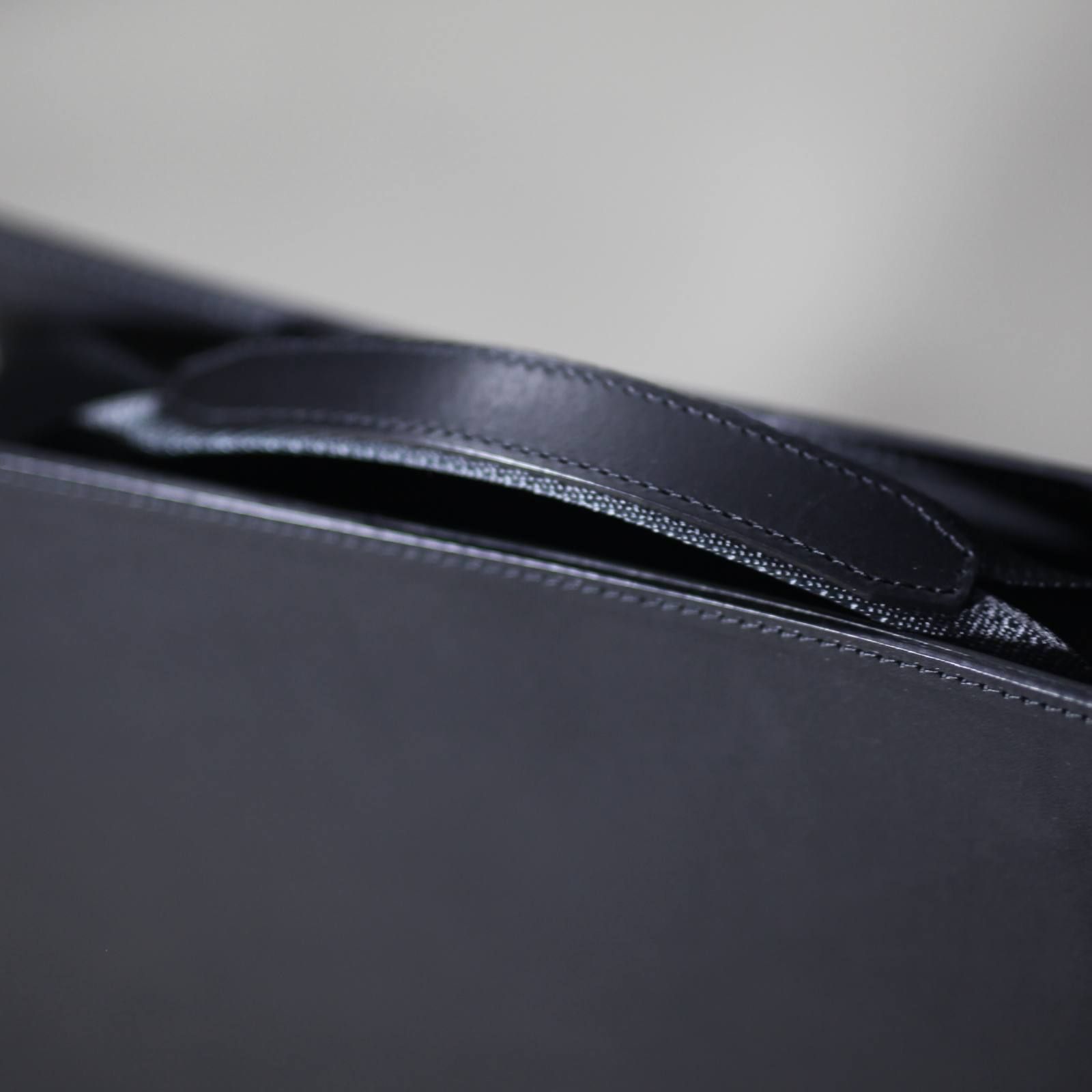 【残り一点】Box Tote