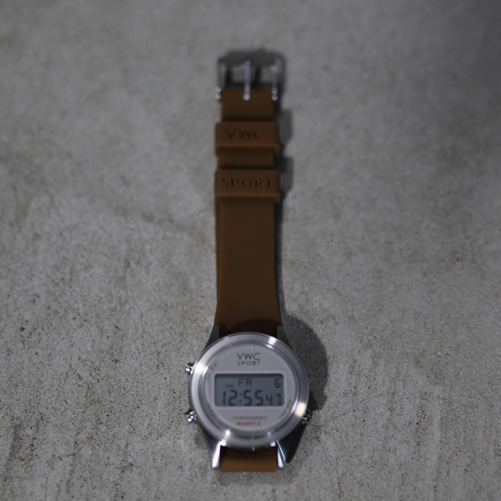 VAGUE WATCH CO. - 【お取り寄せ注文可能】DG2000 | ACRMTSM ONLINE STORE