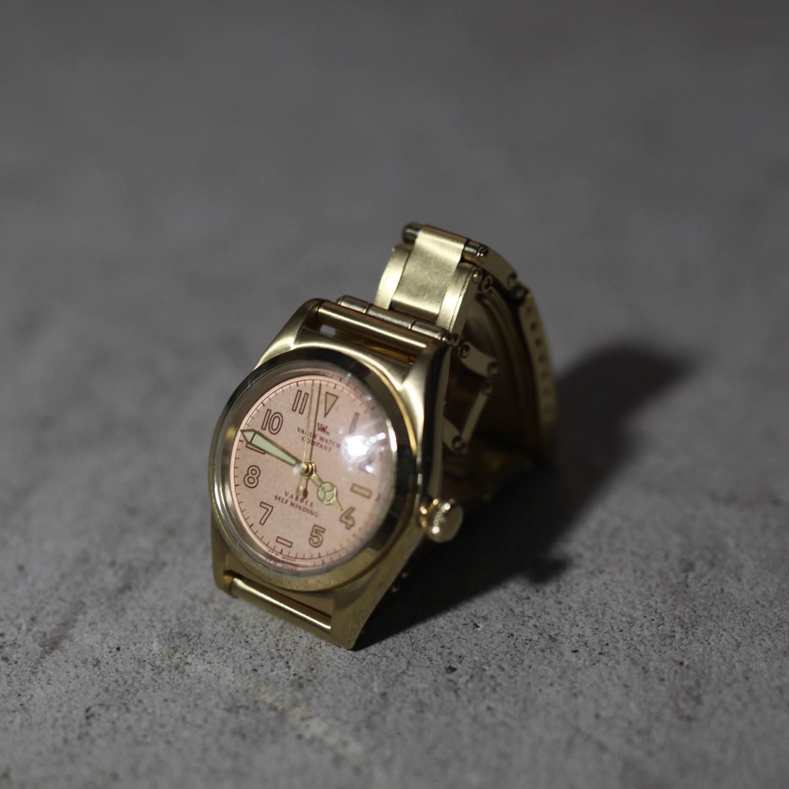 ○ VAGUE WATCH 腕時計 動作してない 状態不明 All – VAGUE WATCH CO.