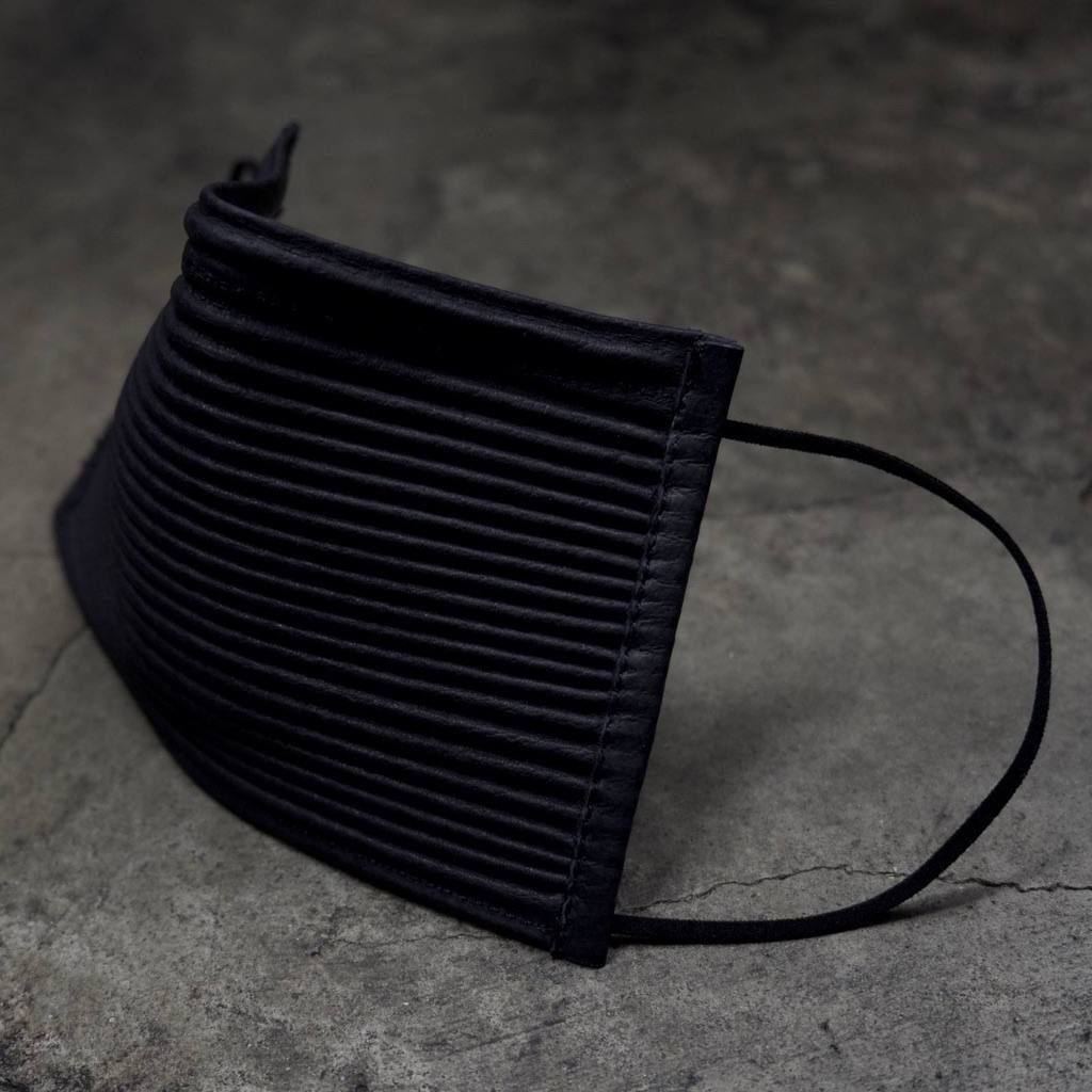 【お取り寄せ注文可能】Washable Pleats Leather Mask