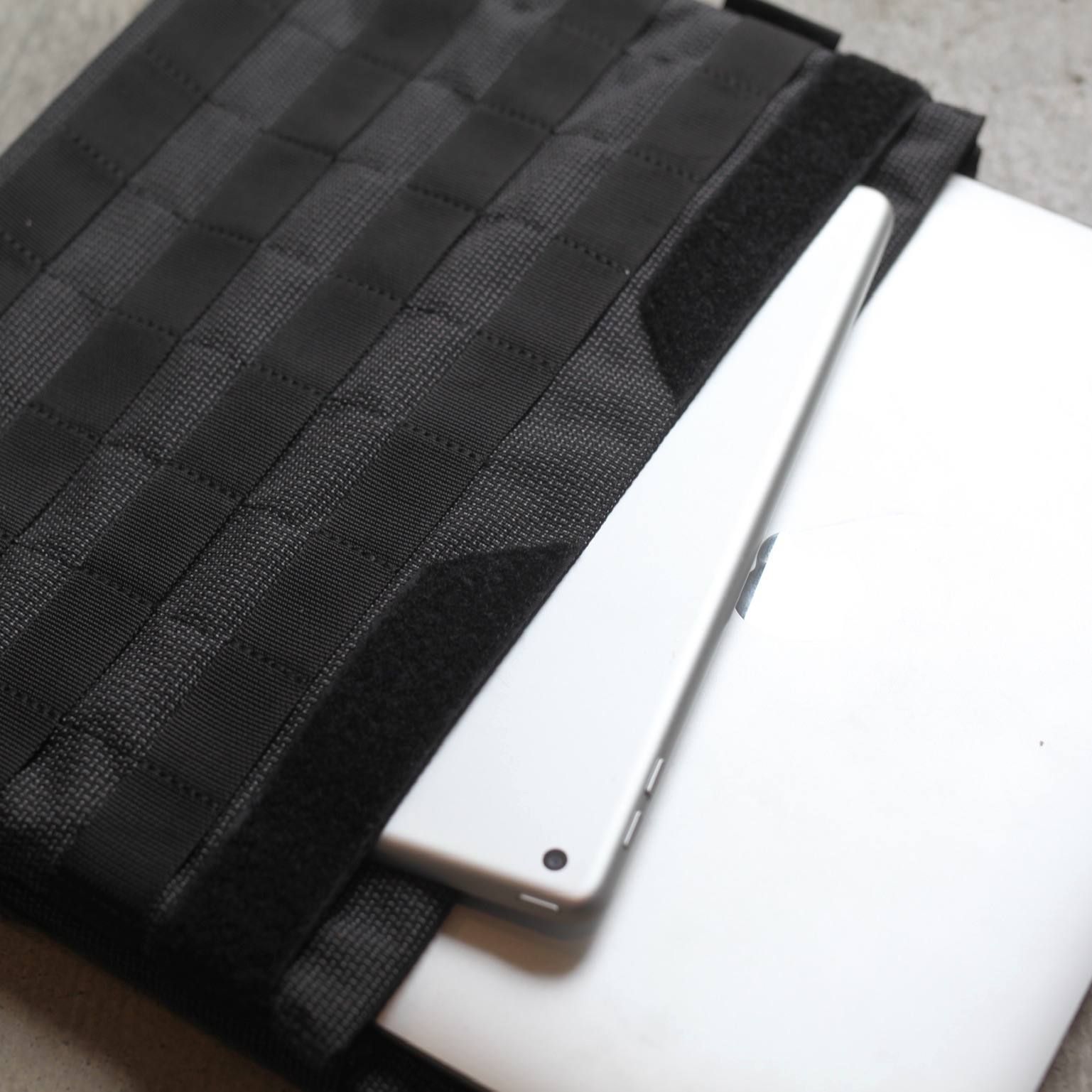 【再販売通知受付可能】Laptop Sleeve(13inch)