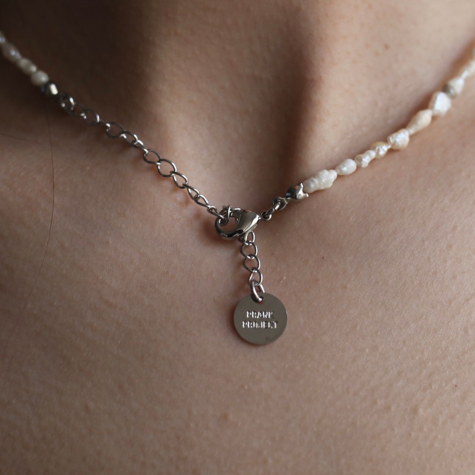 【残り一点】Onyx Top Baroque Pearl Necklace