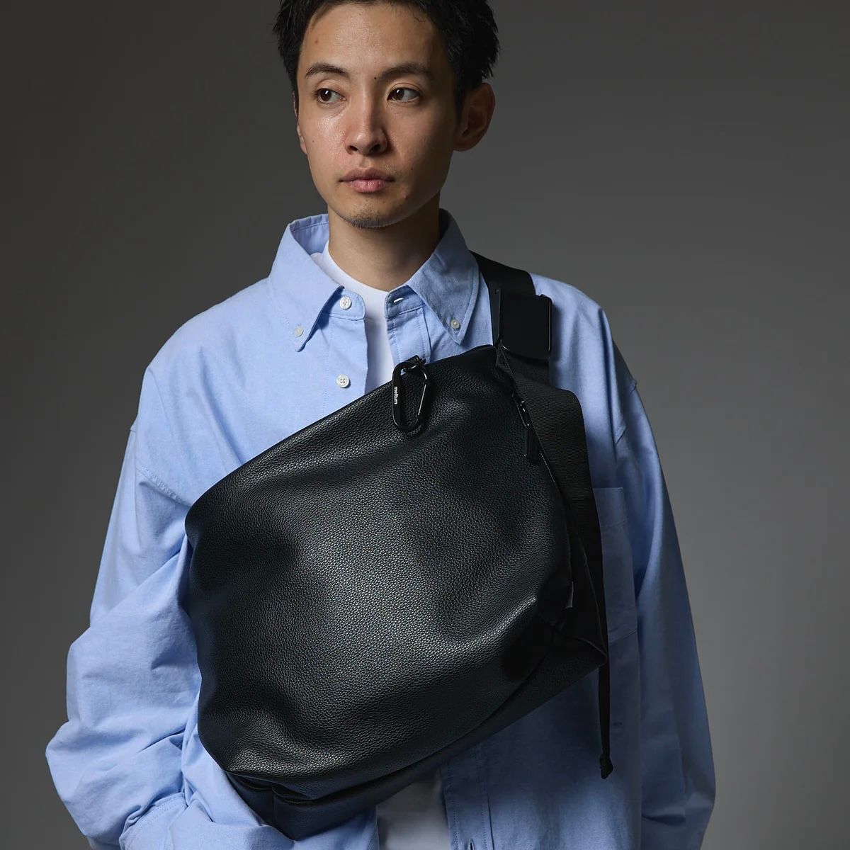 【残り一点】Leather Messenger Bag(M)