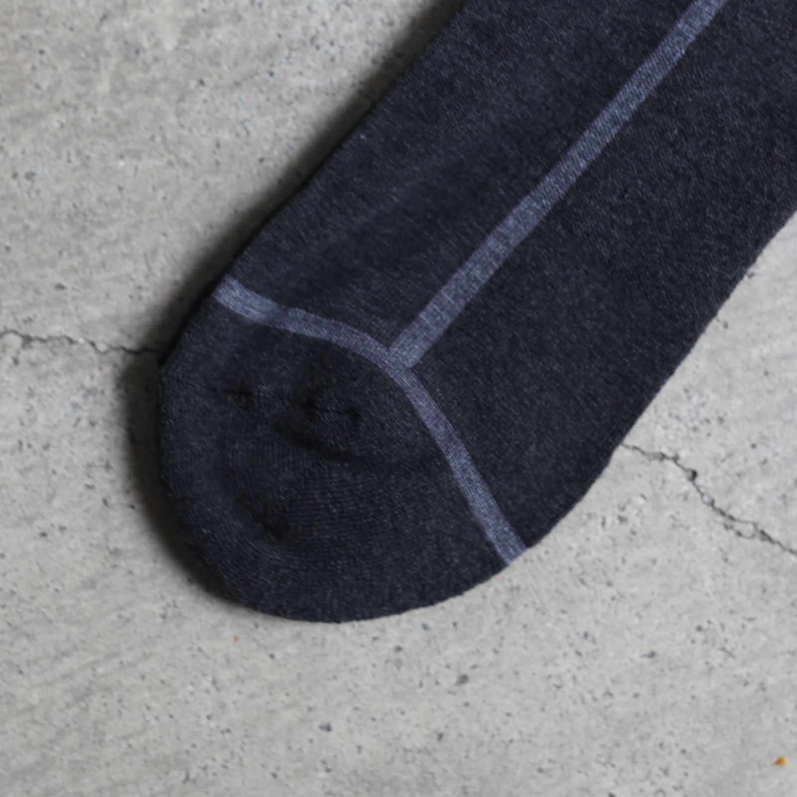【残りわずか】Line Socks