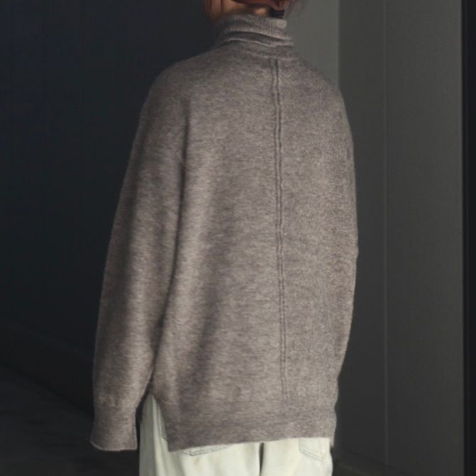 【残りわずか】Wool/Alpaca Knit Loose Turtle Neck PO