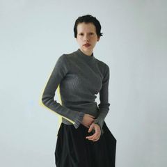 【残り一点】Bicolor Cuff Frill Tops