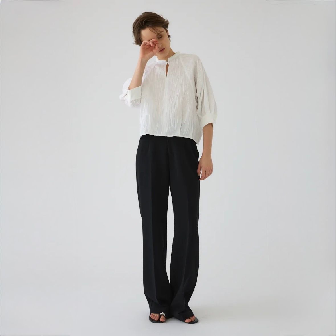 【残り一点】Tuck Pleats Raglan Blouse