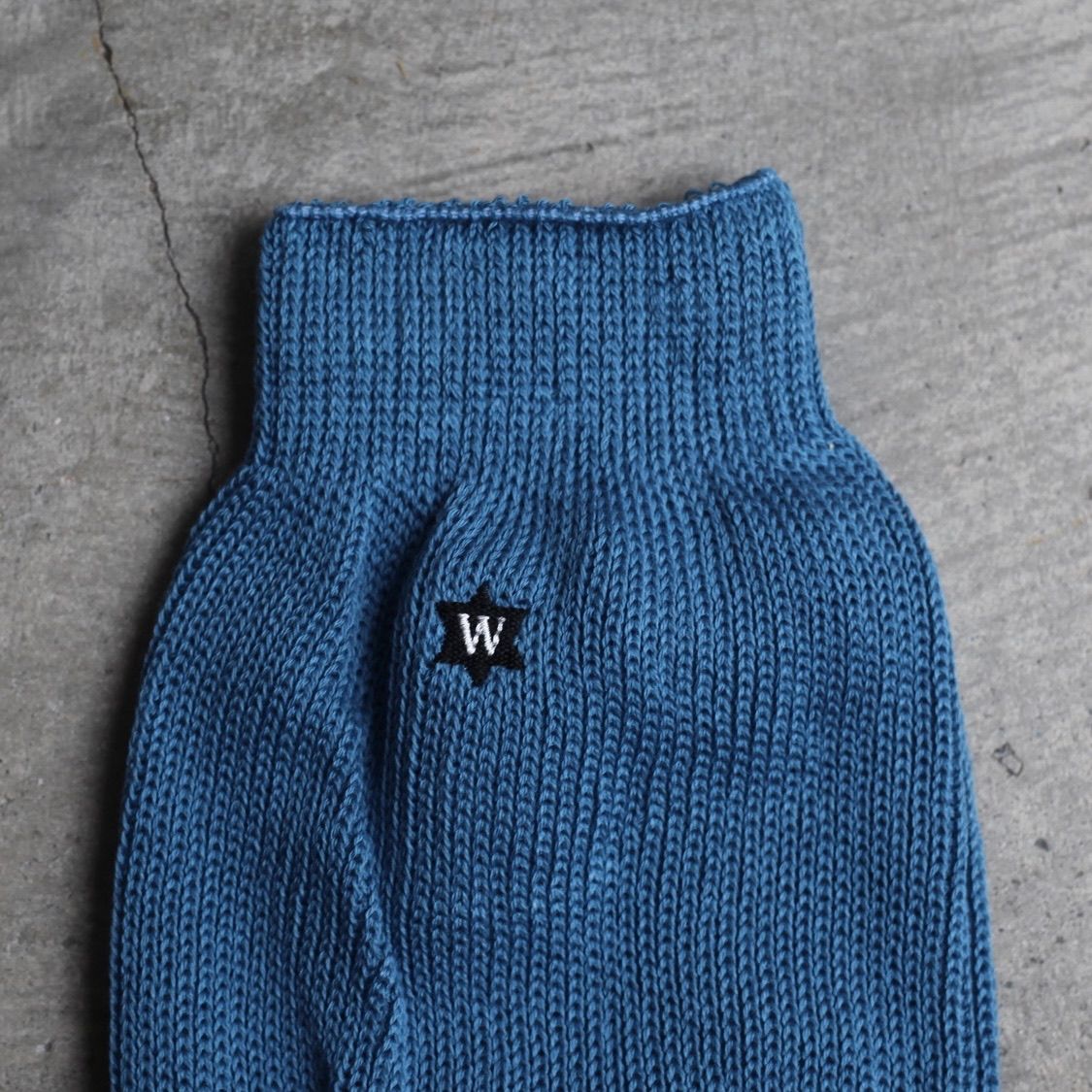 【残りわずか】Logo Socks