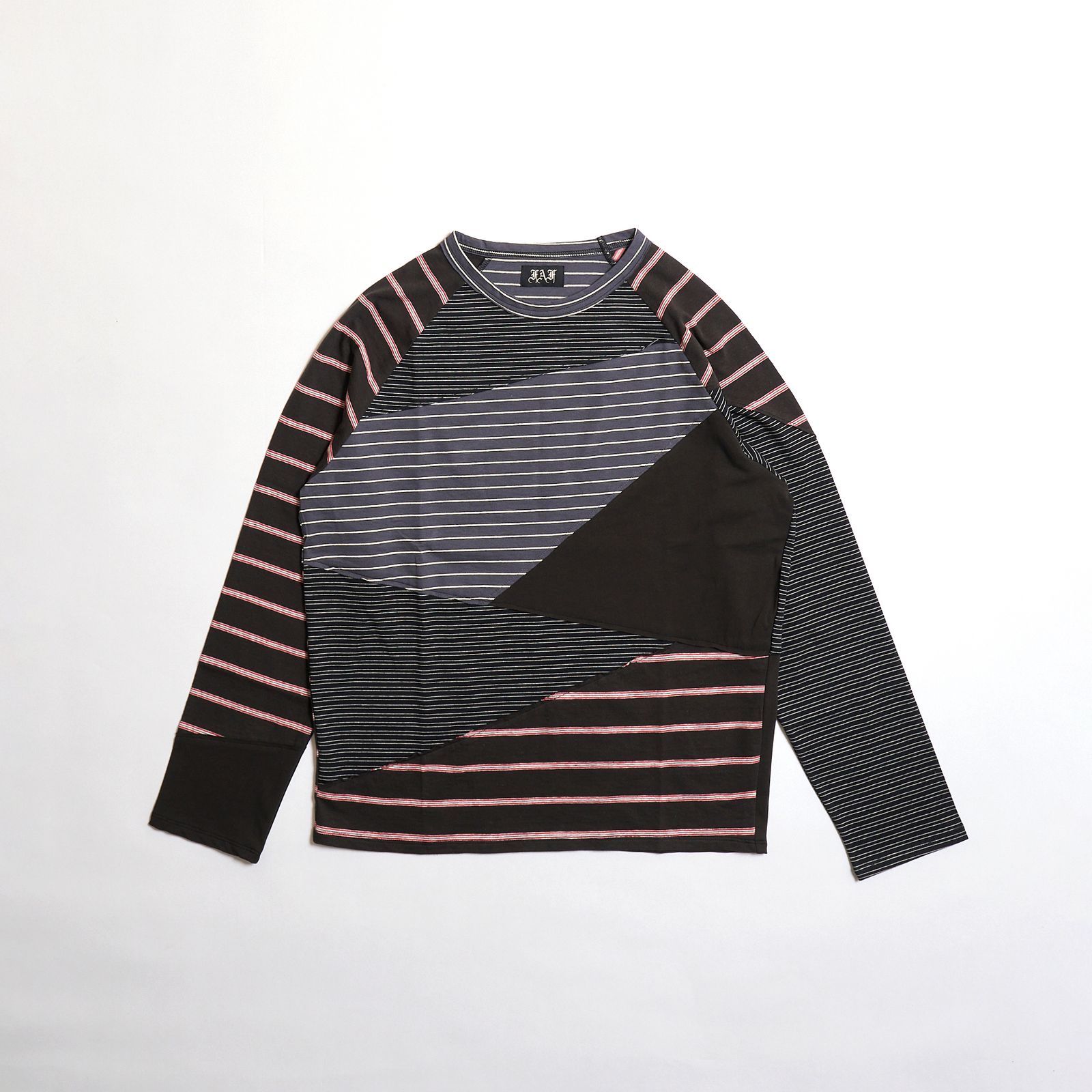 【残り一点】Multi Bober Raglan Tee