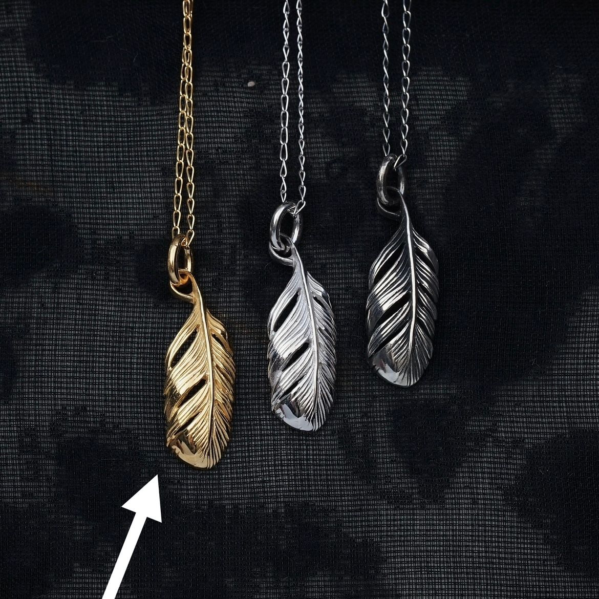 【お取り寄せ注文可能】EX Tiny Feather Necklace(GOLD)