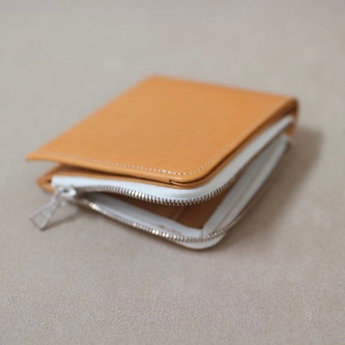 【残り一点】Billfold L Zip Purse(KIP)
