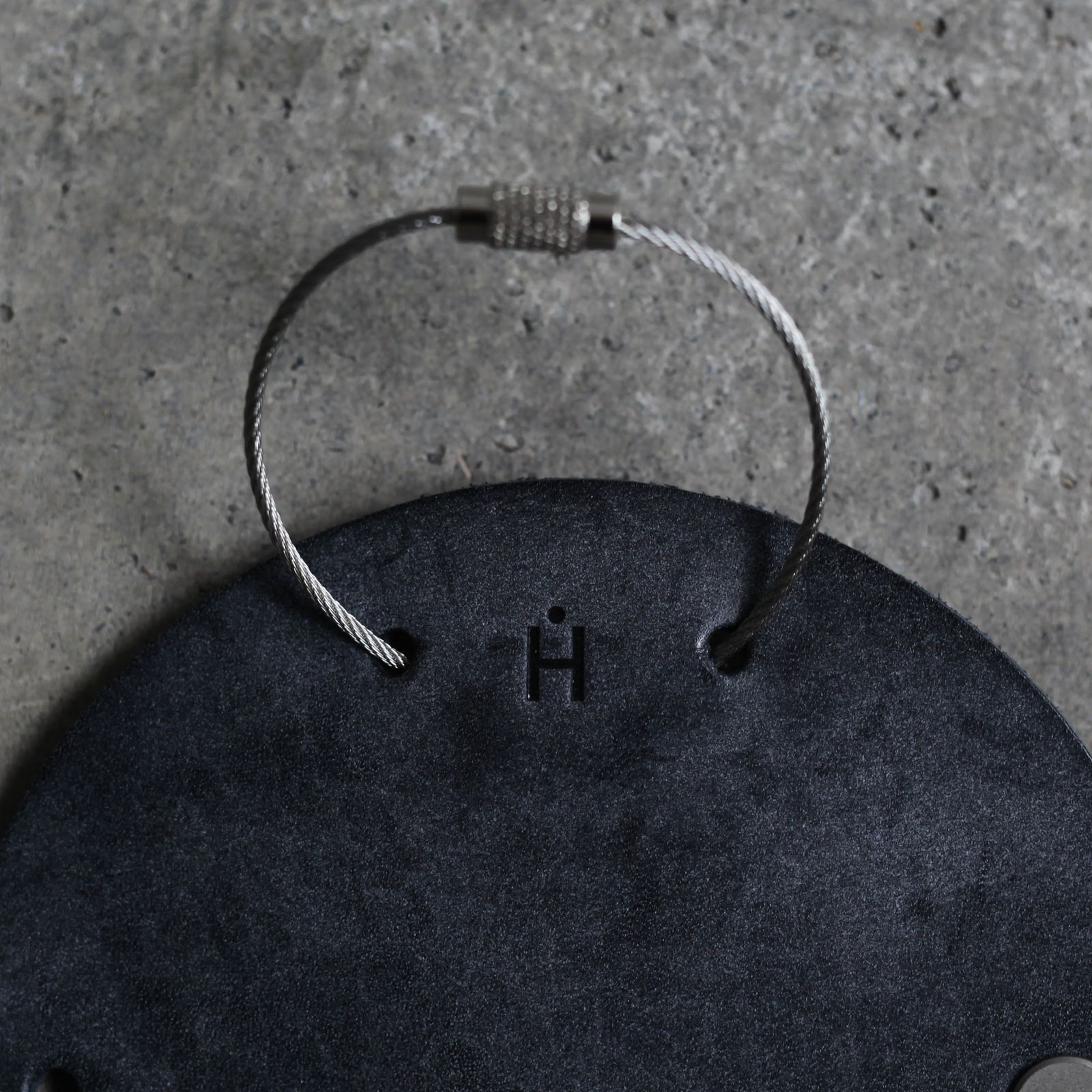 【残りわずか】Circle(NAVY)