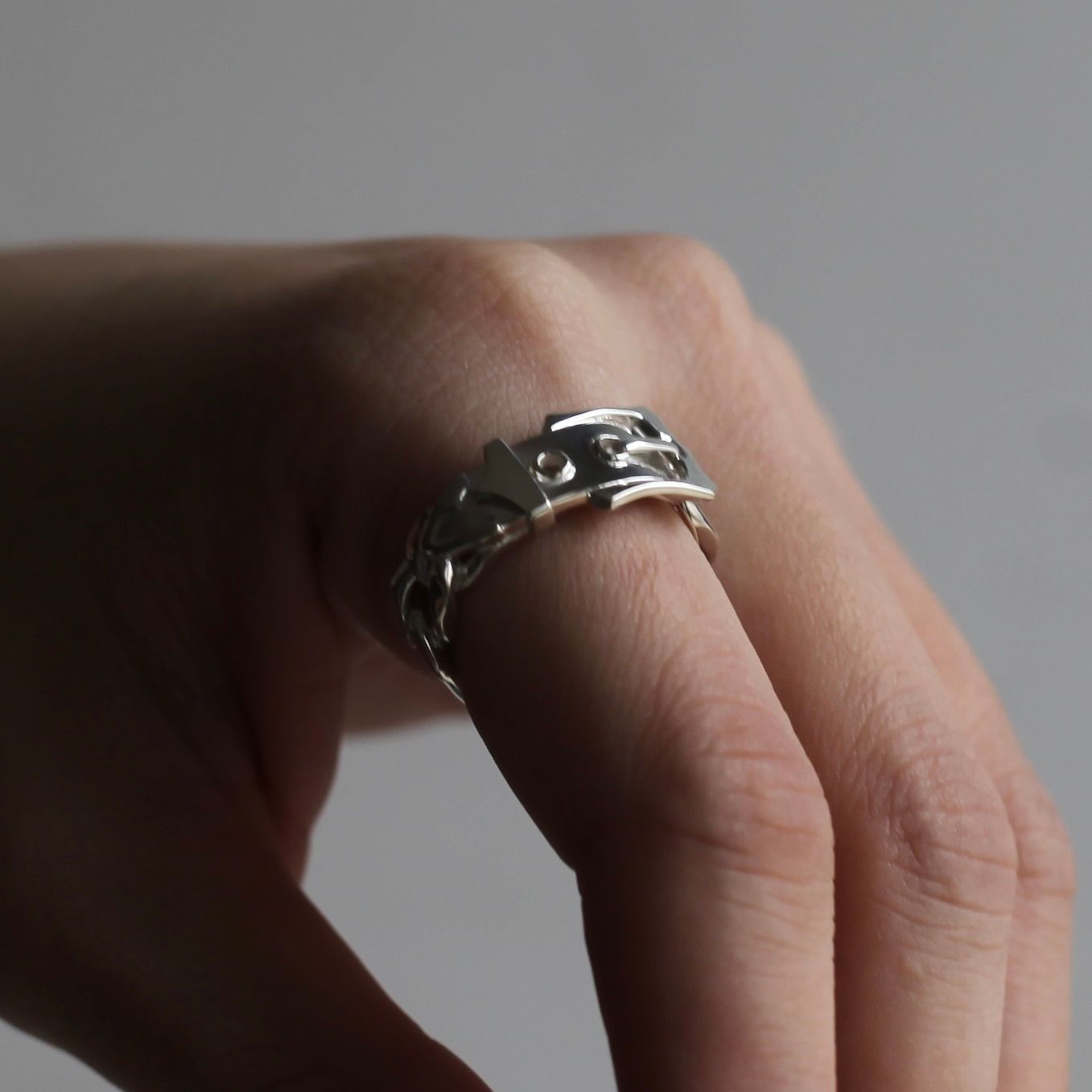 【残り一点】Victorian Buckle Ring