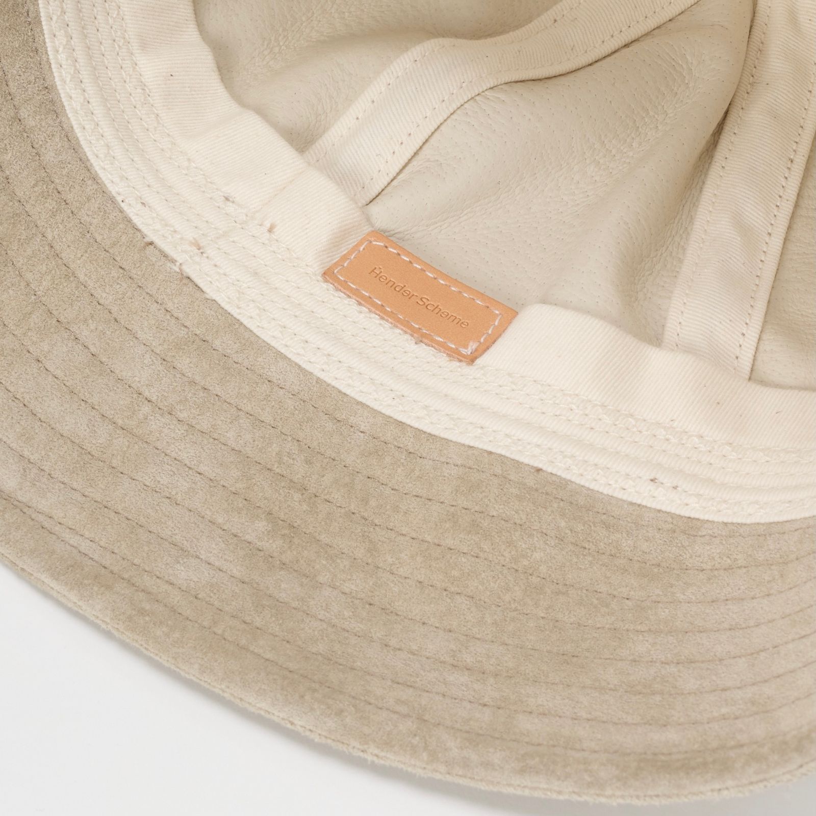 【残り一点】Pig Bucket Hat(SAND BEIGE)