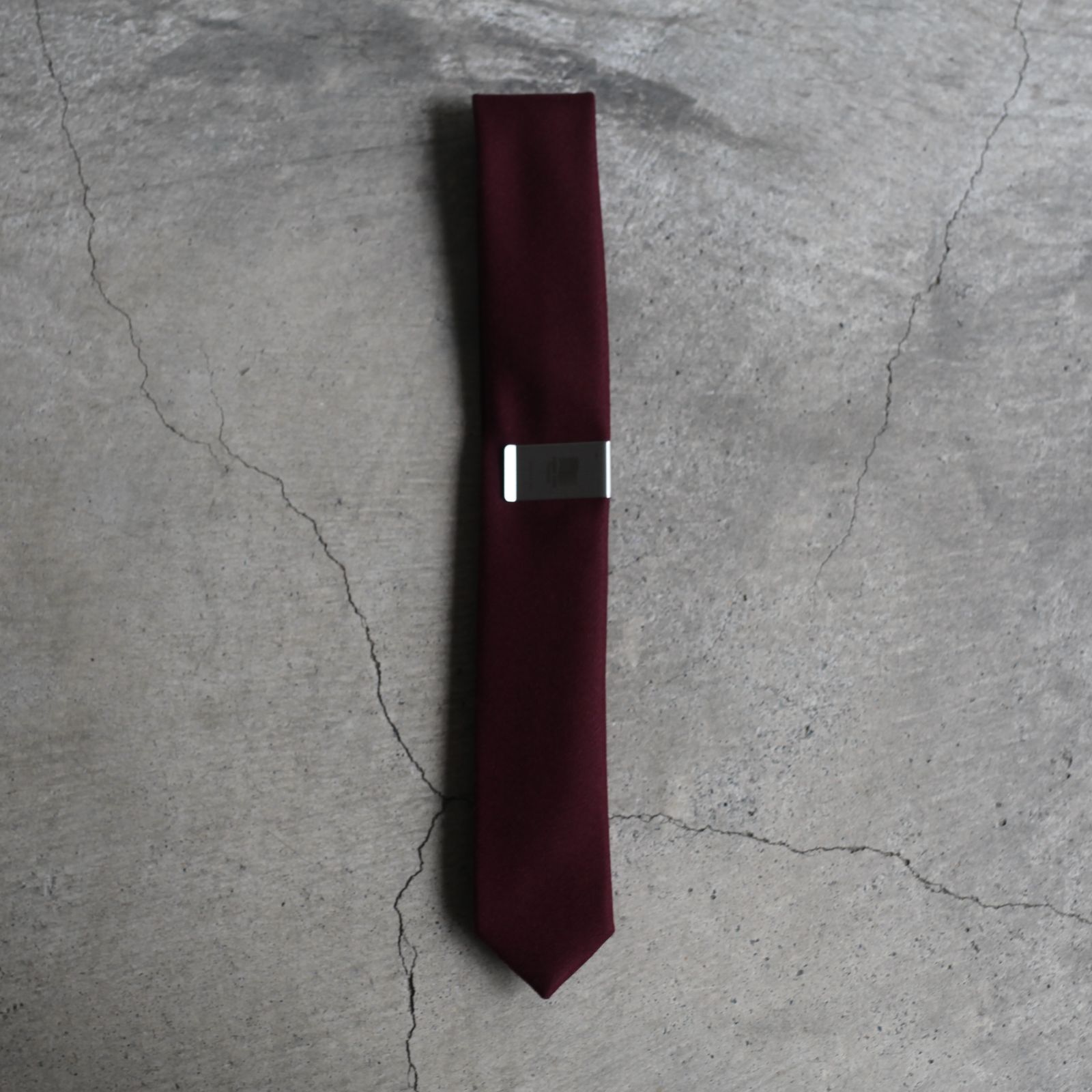 DAIRIKU - 【残りわずか】Wool Tie with Money Clip(WINE RED