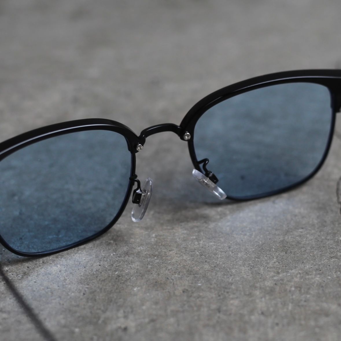 【残りわずか】MX Sunglass(BLUE)