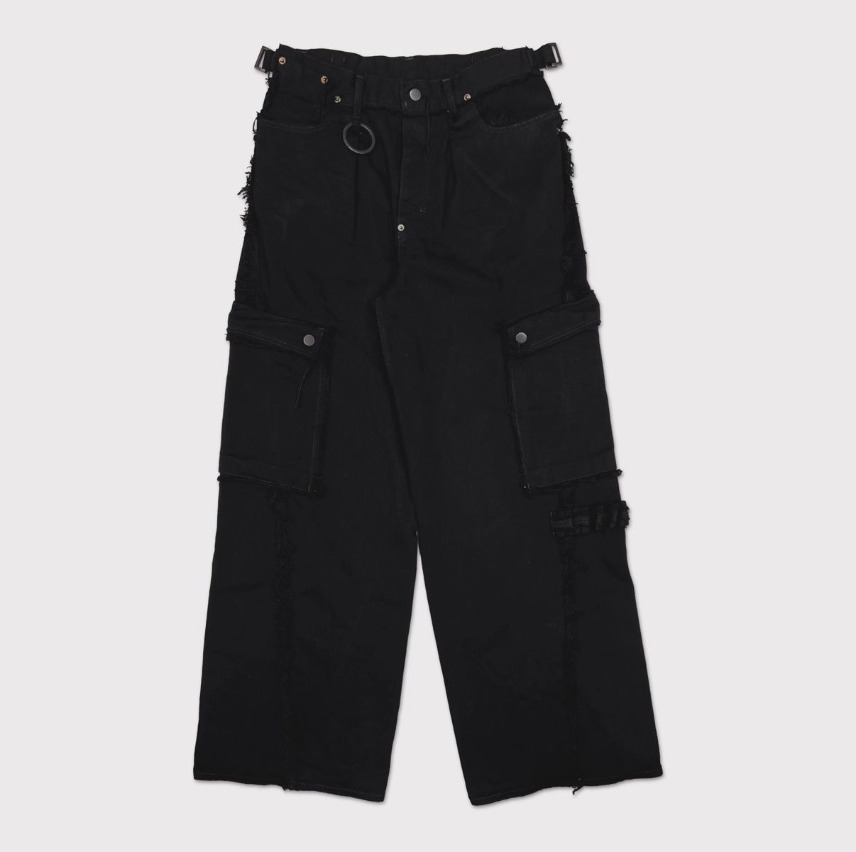 【残りわずか】Slash Seam Twist Cargo Jeans(AFTER BLACK)