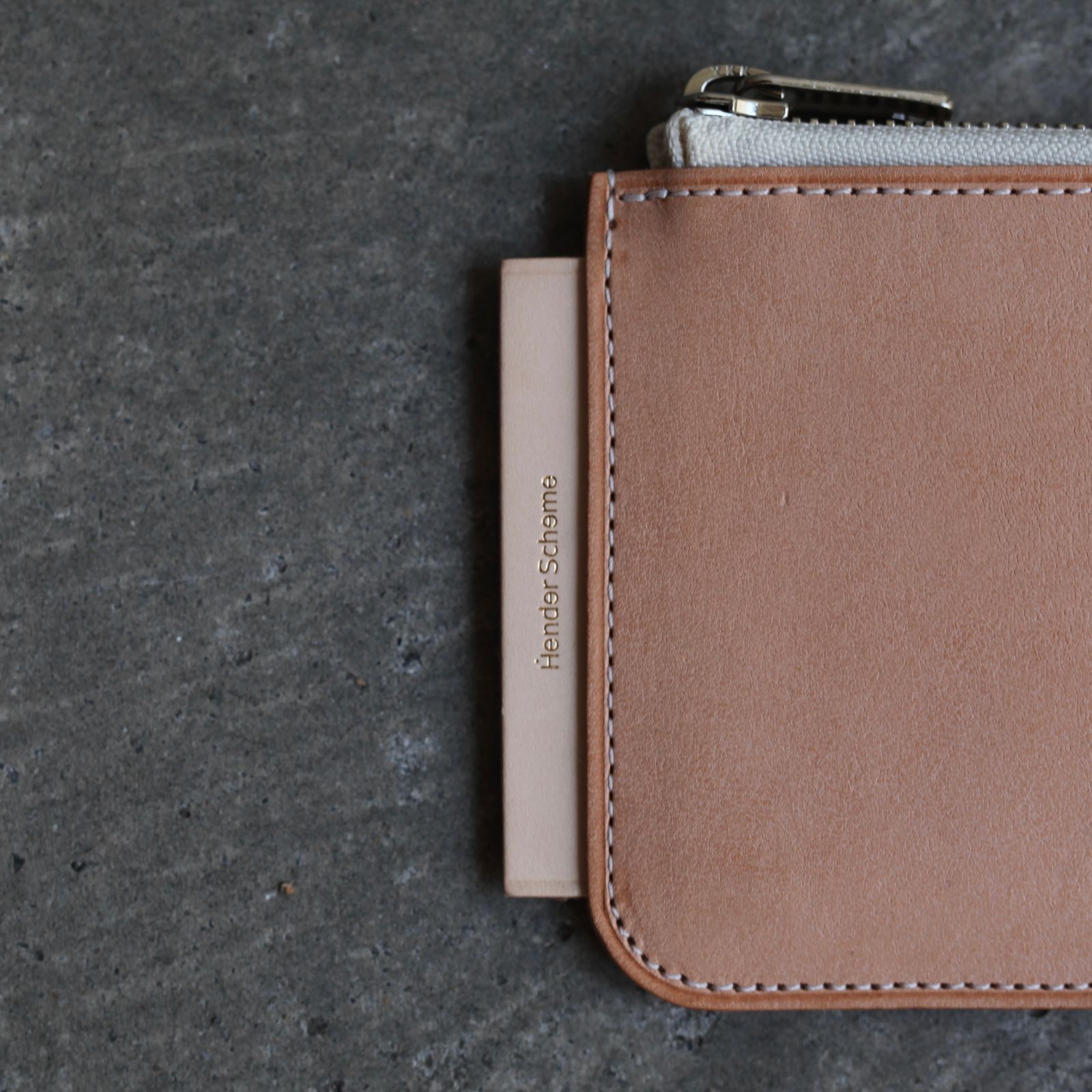 【残りわずか】L Purse(NATURAL)