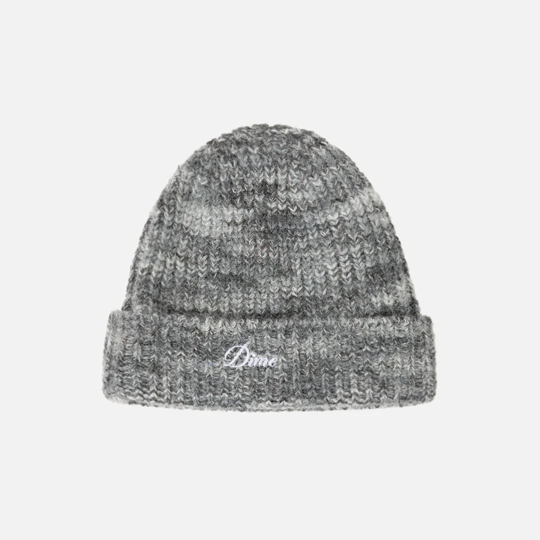 【残りわずか】Fuzzy Fold Beanie