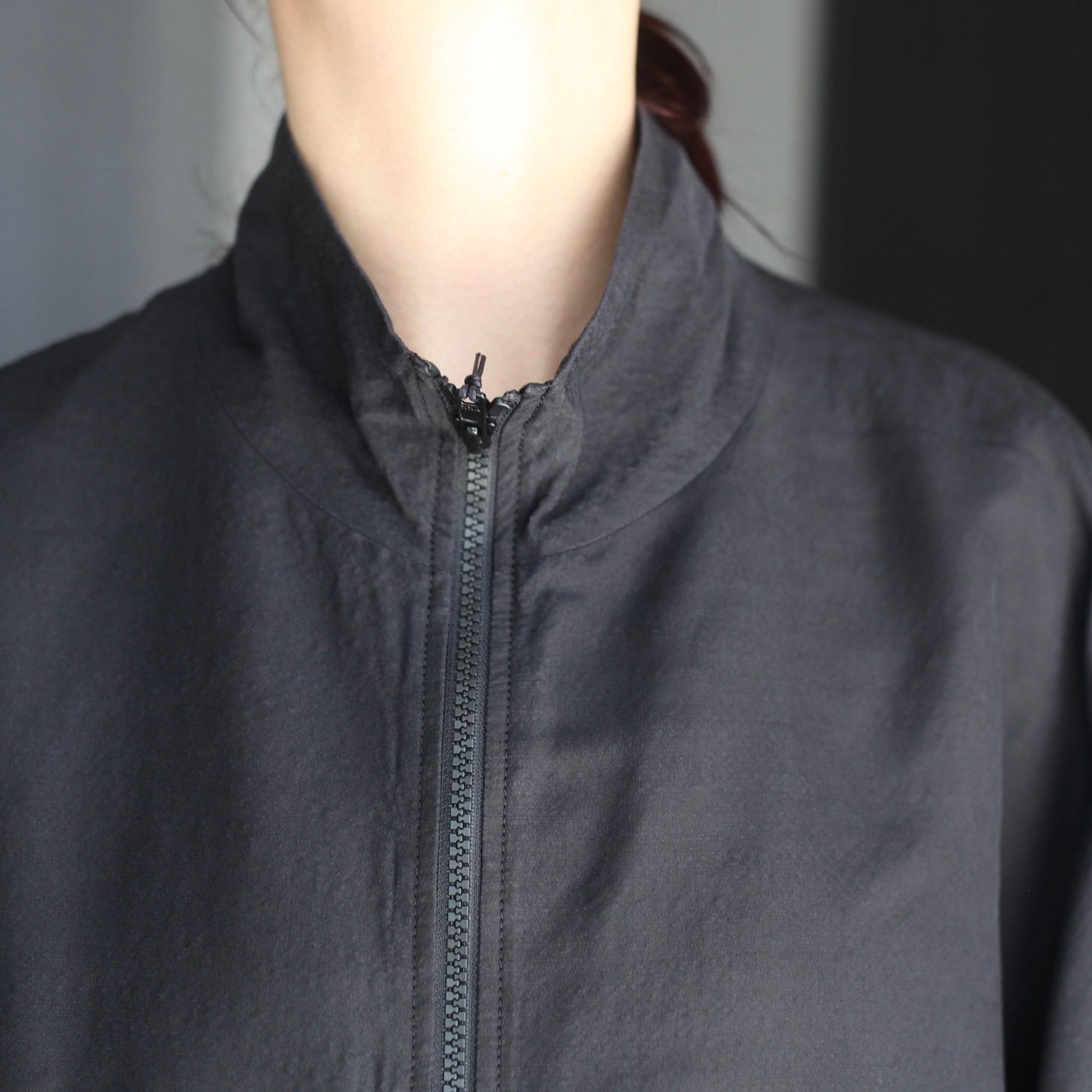 【残りわずか】Wool/Silk Shirred Light Zip Jacket