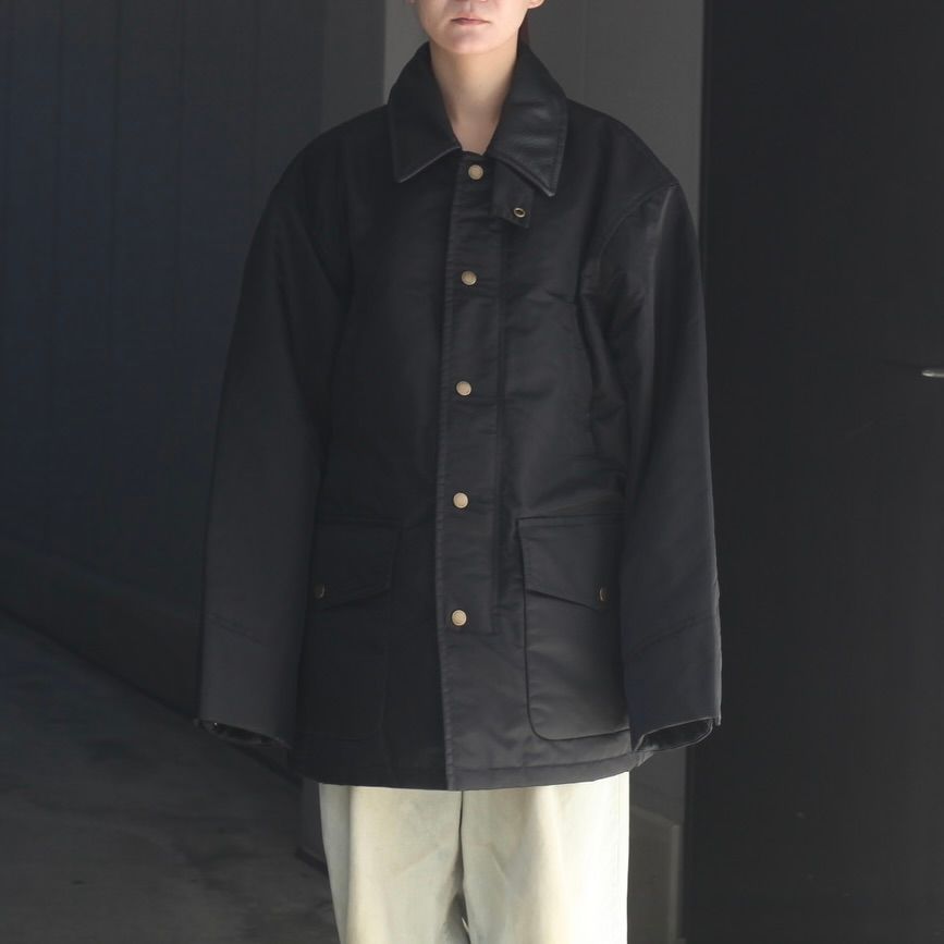 【残り一点】Black Nylon Padded Jacket with PU Collar