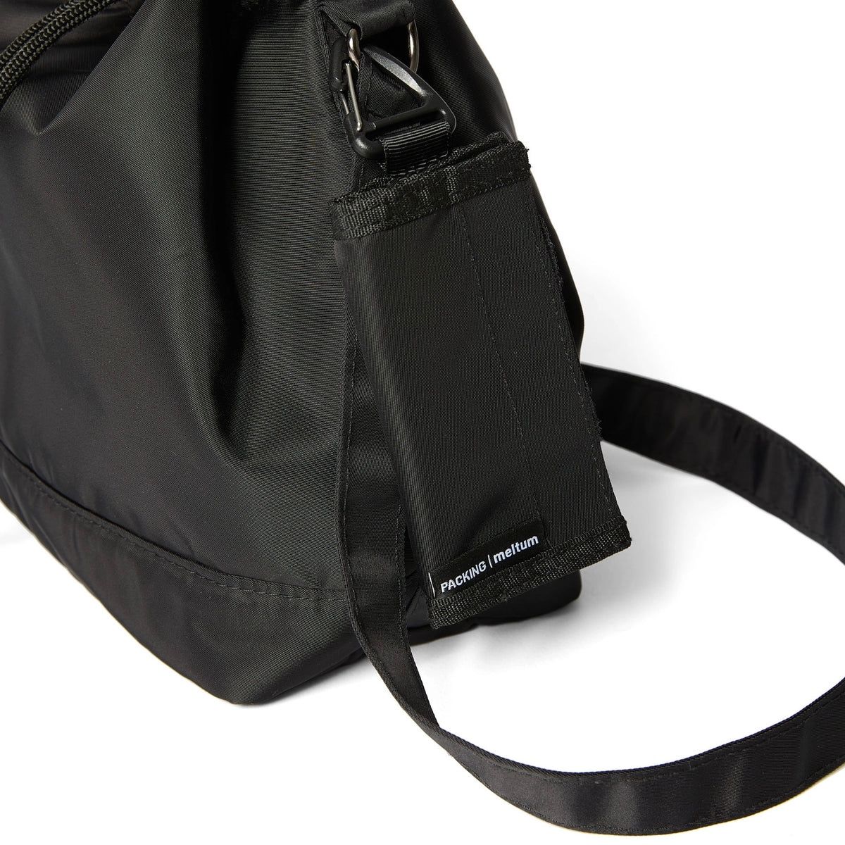 【残りわずか】Compact Drawstring Bag
