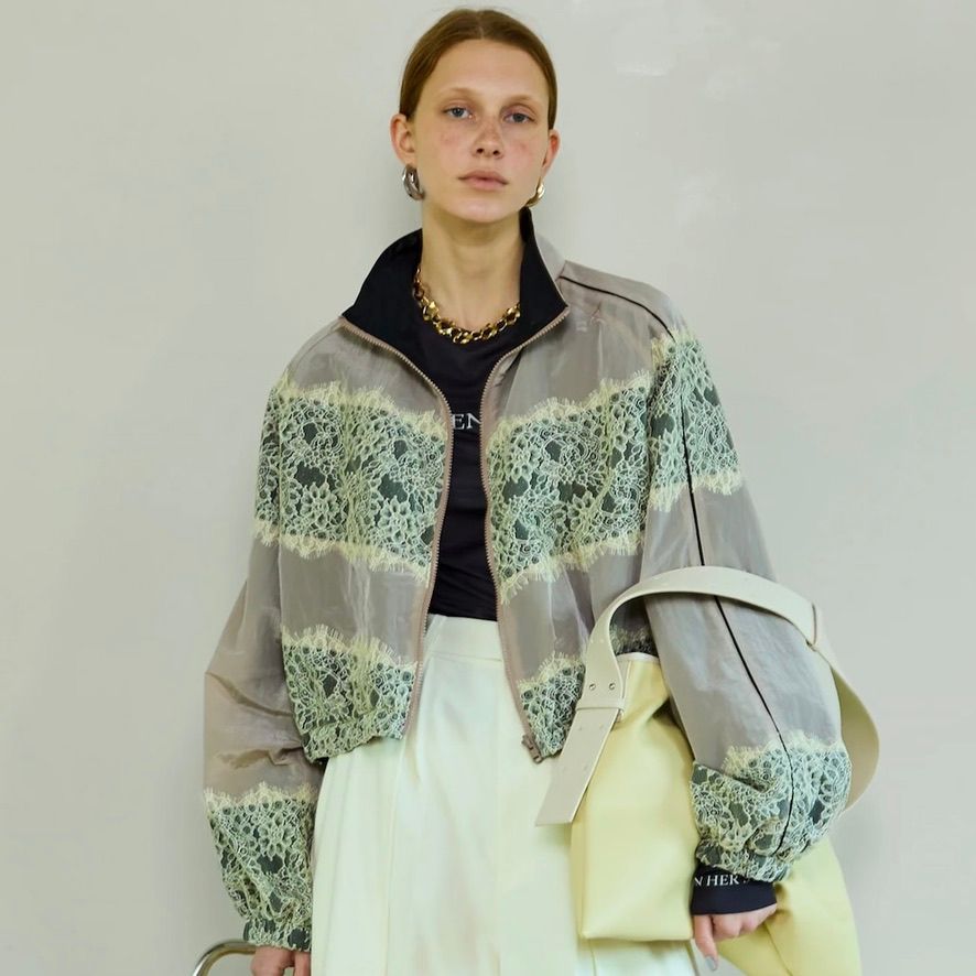 【残り一点】リバーシブルレースブルゾン