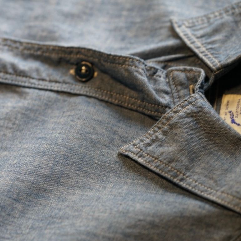 【残りわずか】Chambray Work Shirt