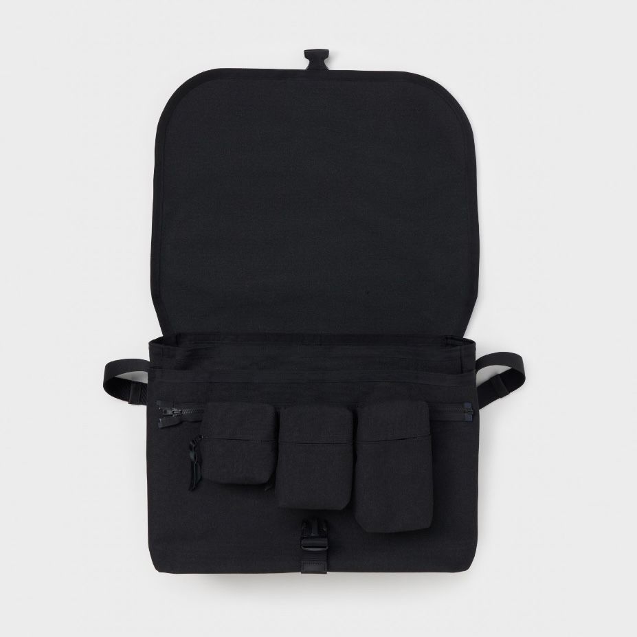 Hender Scheme - 【再販売通知受付可能】Messenger Bag Large