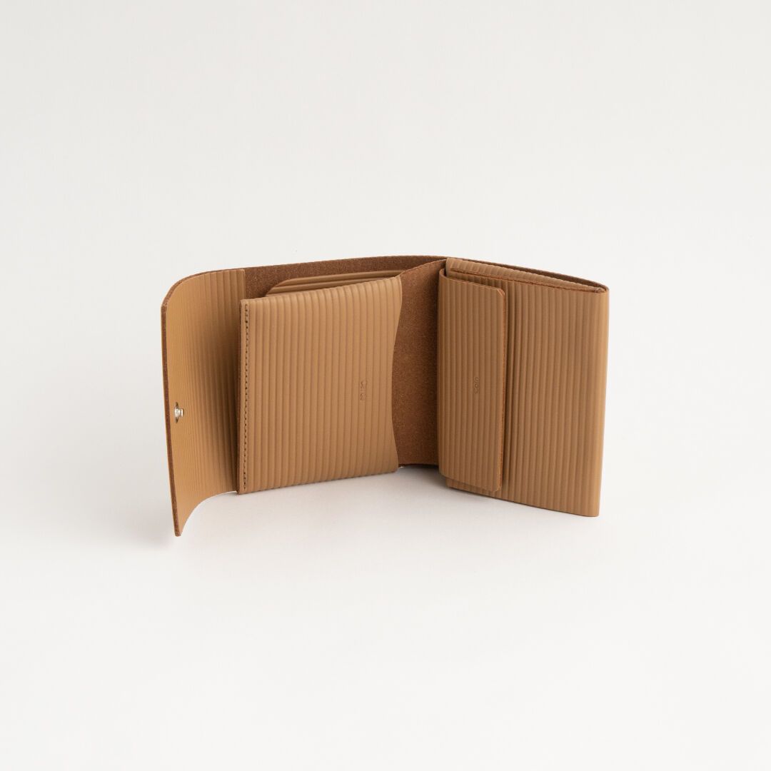 【残り一点】Cardboard Short Wallet