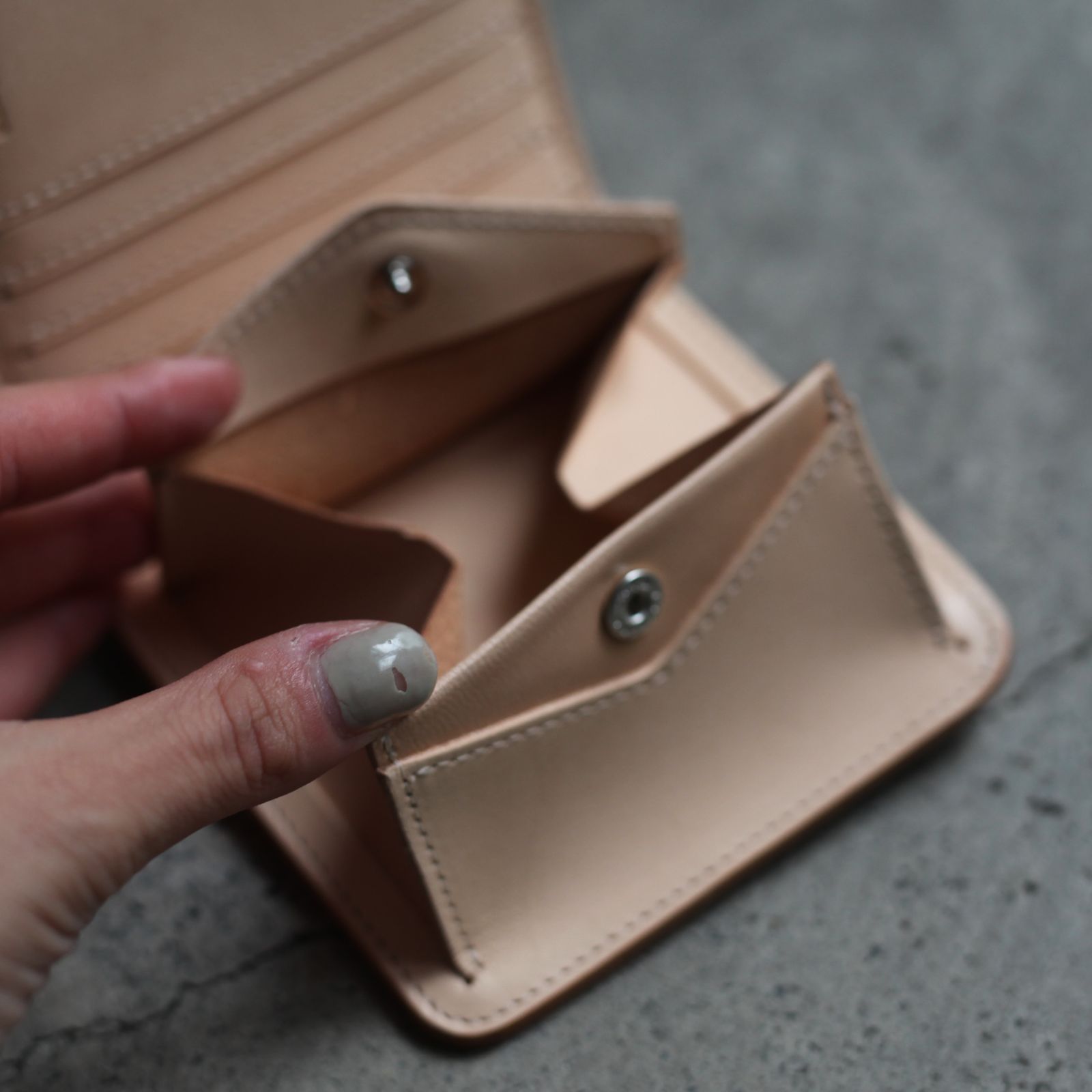 Hender Scheme - 【再販売通知受付可能】Seamless Wallet(RED