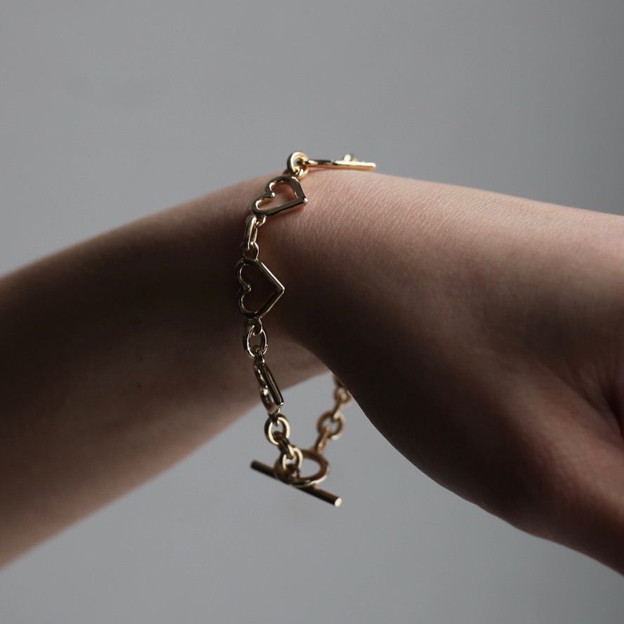 【残り一点】Heart Shaped Bracelet(GOLD)