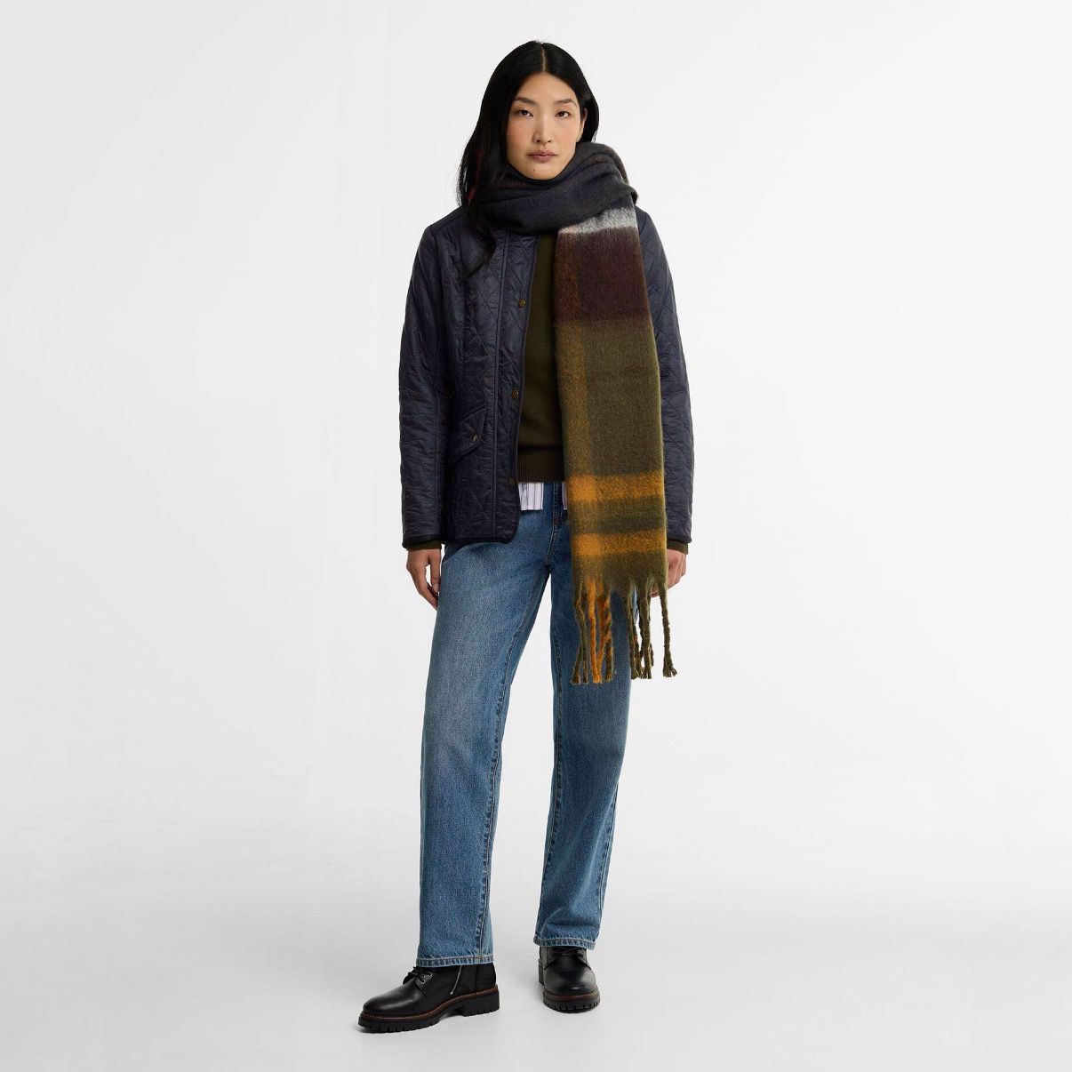 【残り一点】Isla Tartan Boucle Scarf