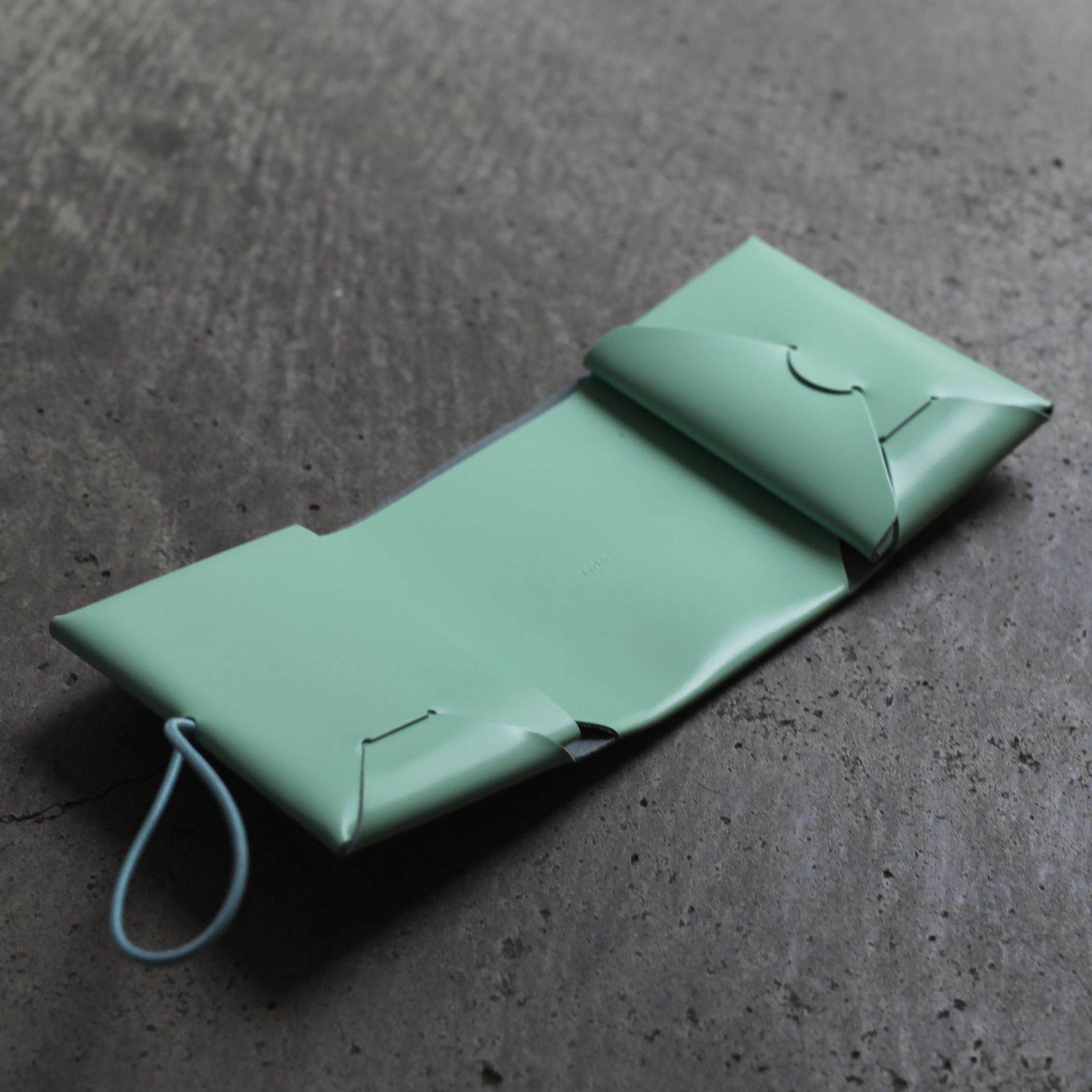 【残り一点】Seamless Compact Wallet