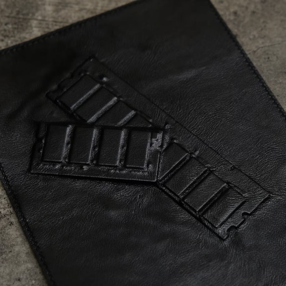 【お取り寄せ注文可能】Lead in Leather Tray(MEMORY)