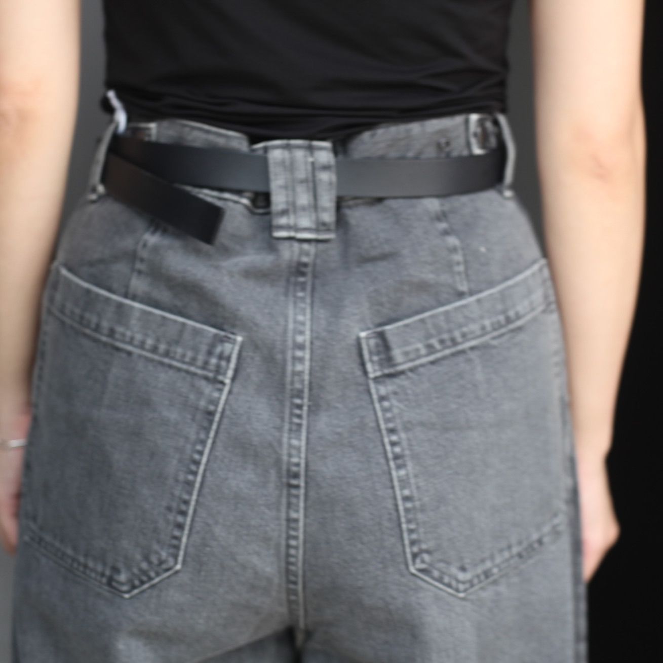 【残り一点】Vintaged Wash Denim 3pleated Wide-Leg Trousers