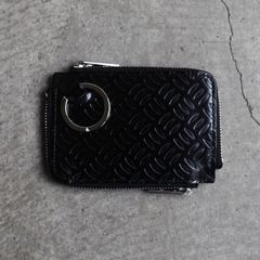 【残りわずか】Embossed W ZIP Card Case