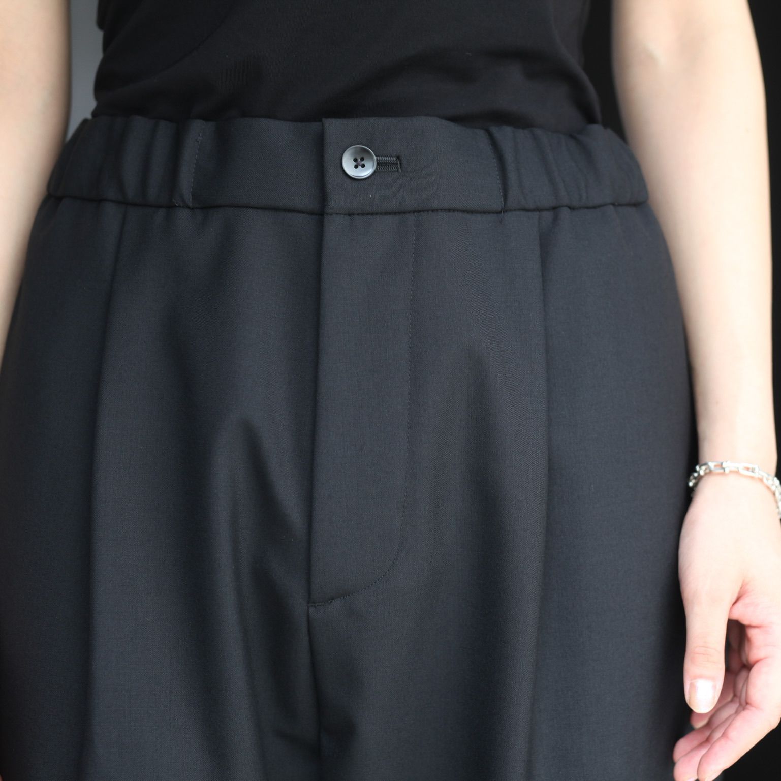 ATON - 【残りわずか】Wool Tropical Tapered Easy Pants