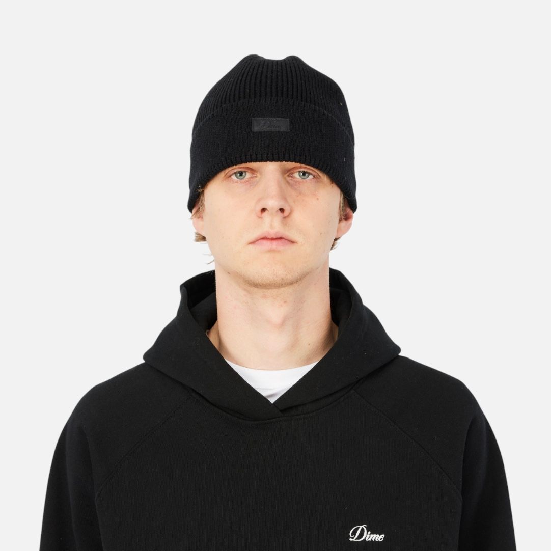 【残りわずか】Cursive Rib Beanie