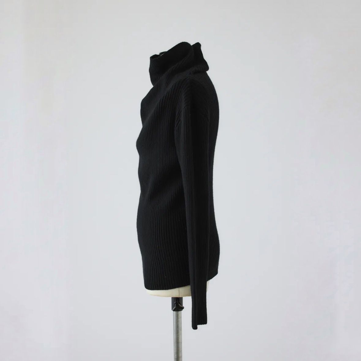 【残り一点】Back Shoulder Rib Knit Tops