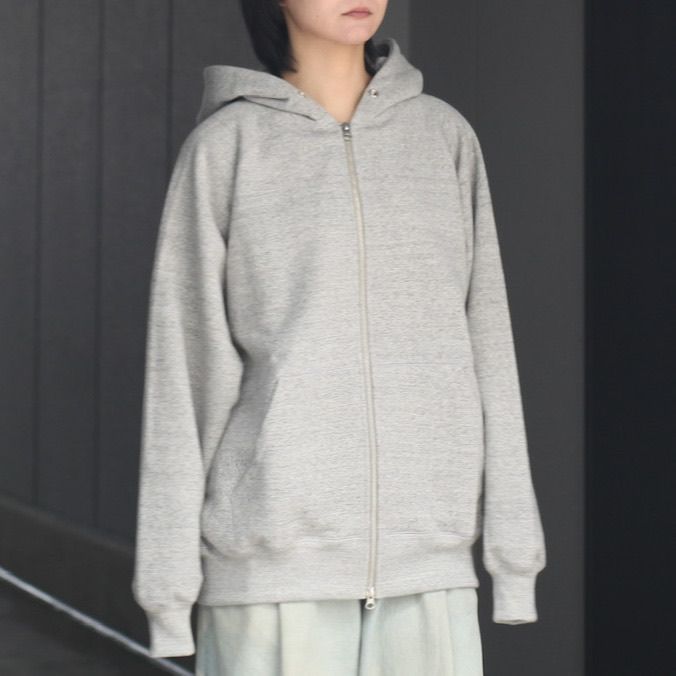 【残り一点】Raglan Sleeve Hoodie - M