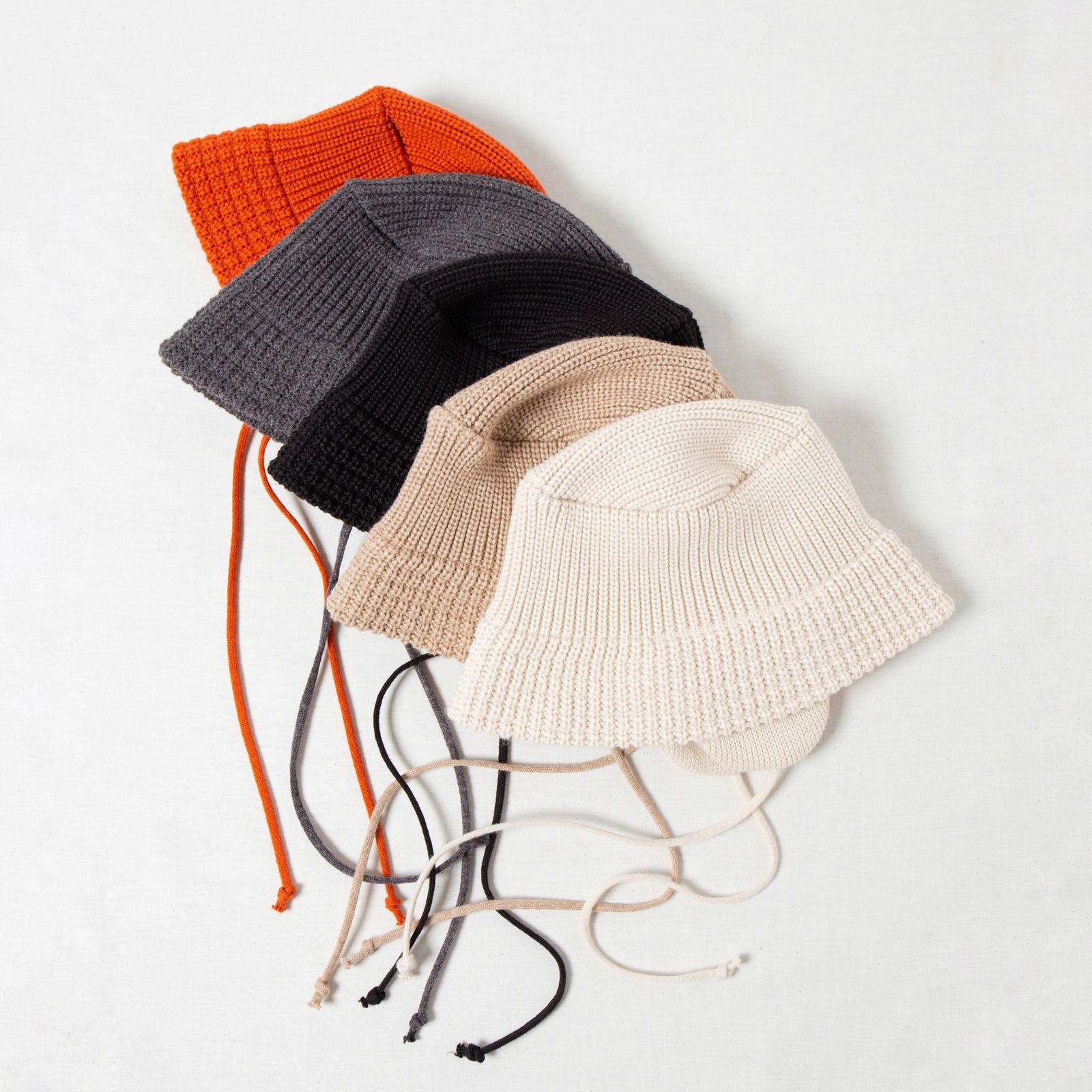 【残り一点】Ear Knit Bucket Hat