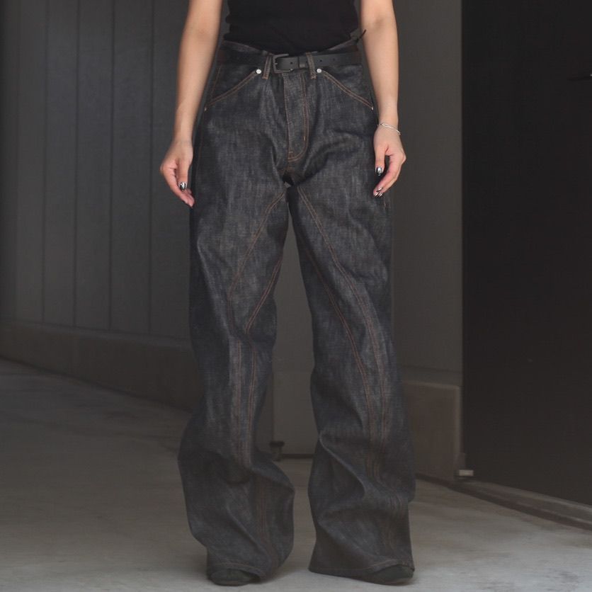 【残りわずか】3D Twisted Wide Leg Jeans